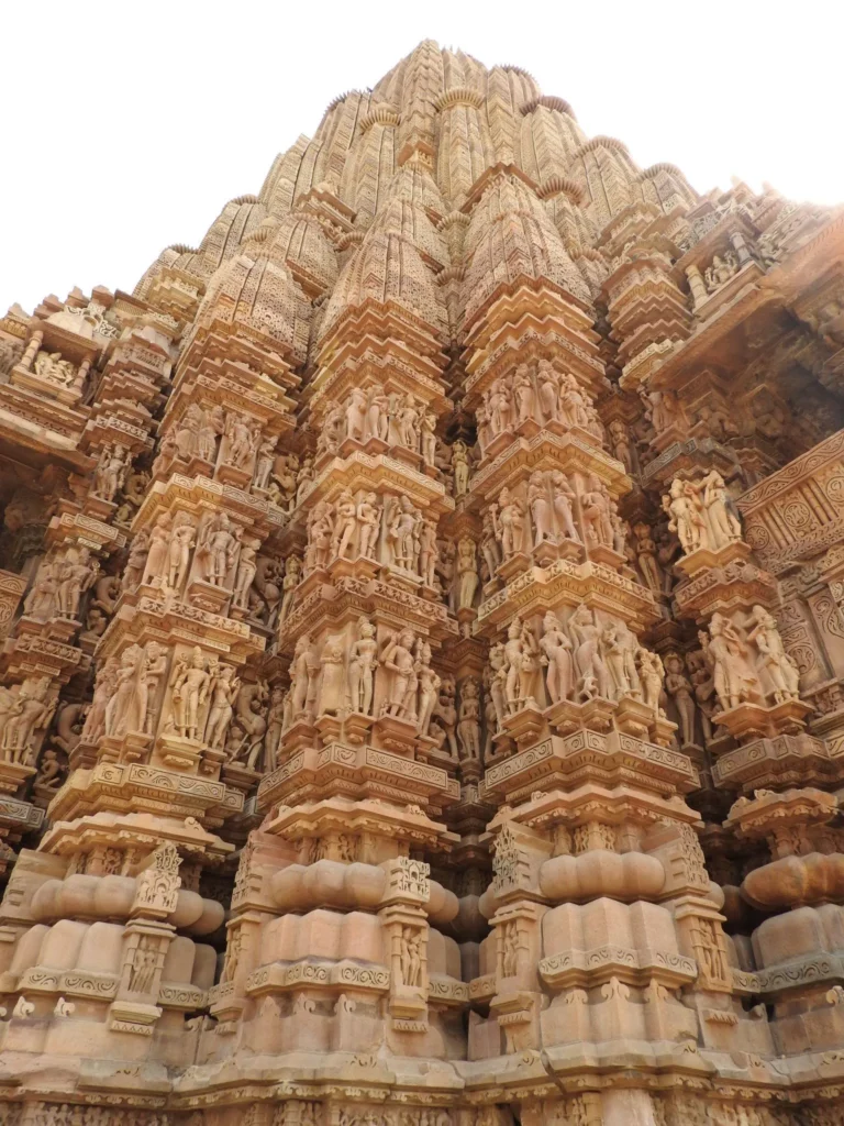 Delhi – Khajuraho – Bandhavgarh Tour Package1
