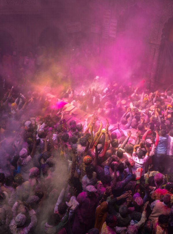 mathura holi