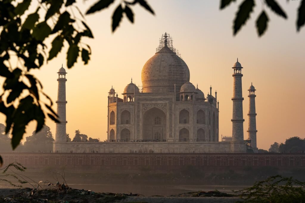 Agra Tour Package from Lucknow
