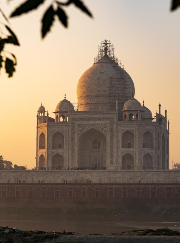 Agra Tour Package from Lucknow