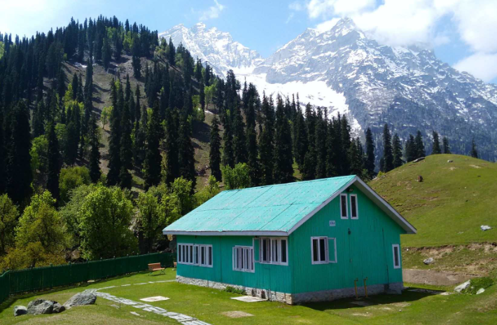 How to Plan a Budget-Friendly Kashmir Trip Without Missing Highlights